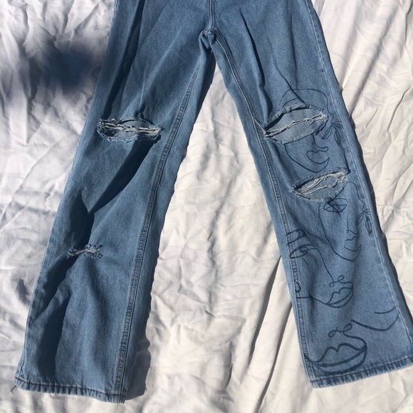 Jeans with pattern - Picture 2 of 4